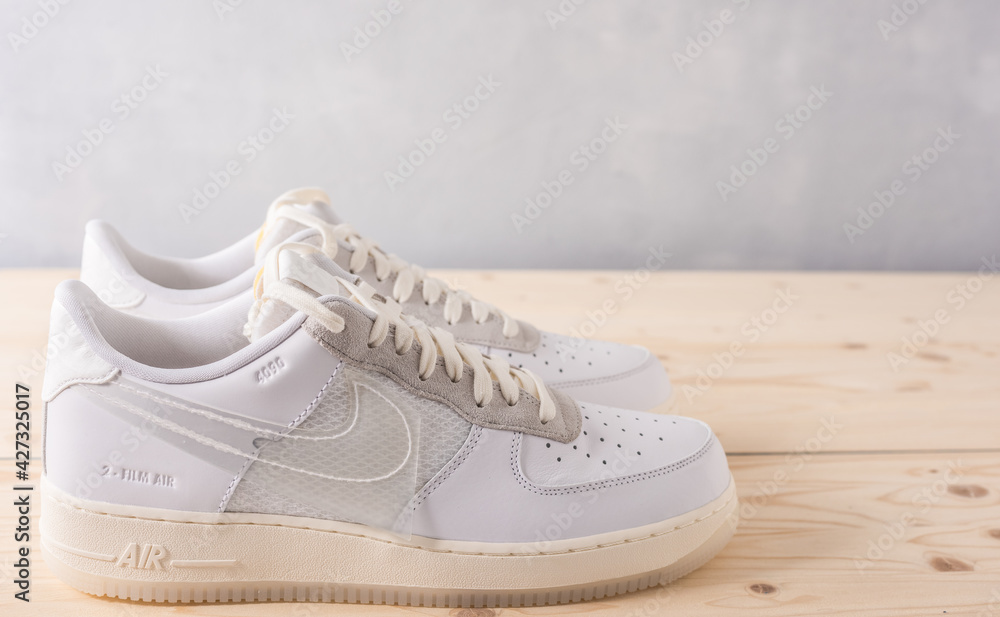 historie Sikker peeling Aalen, Germany - April 21, 2020: Nike Air Force 1 DNA White Stock Photo |  Adobe Stock