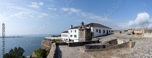 Tableau sur toile Fort de São Filipe à Setúbal au Portugal