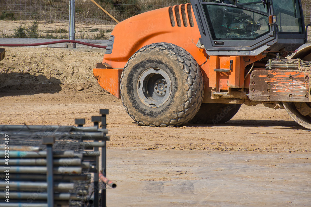 details of excavating machines in a construction of an urbanization details of excavating machines in a construction of an urbanization