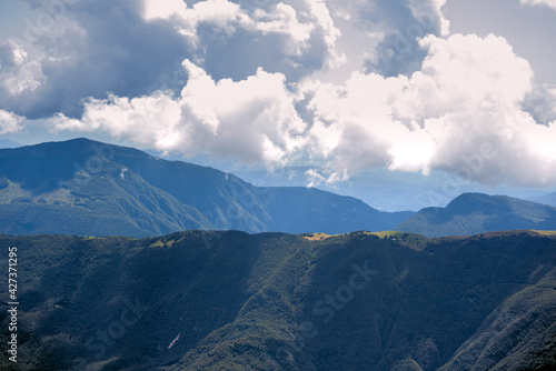 Fototapeta Naklejka Na Ścianę i Meble -  Mountains and clouds