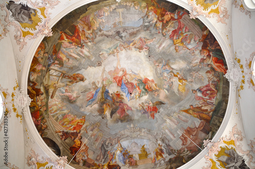 Mittenwald, Deckenfresko in der Kirche St. Peter und Paul 