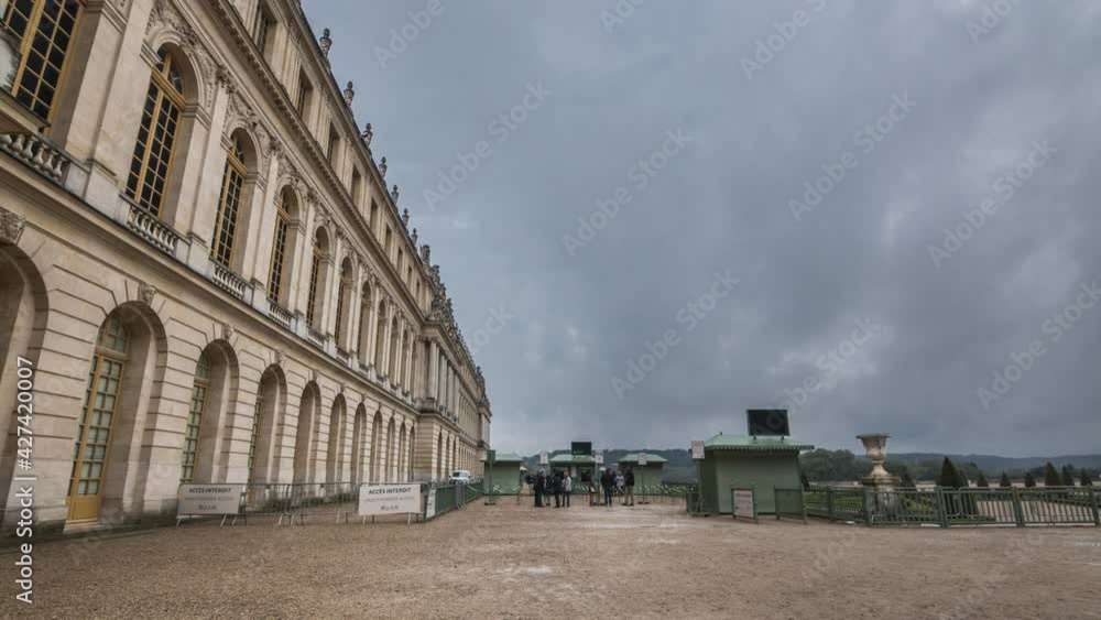 Outside of the versailles palace Outside of the versailles palace