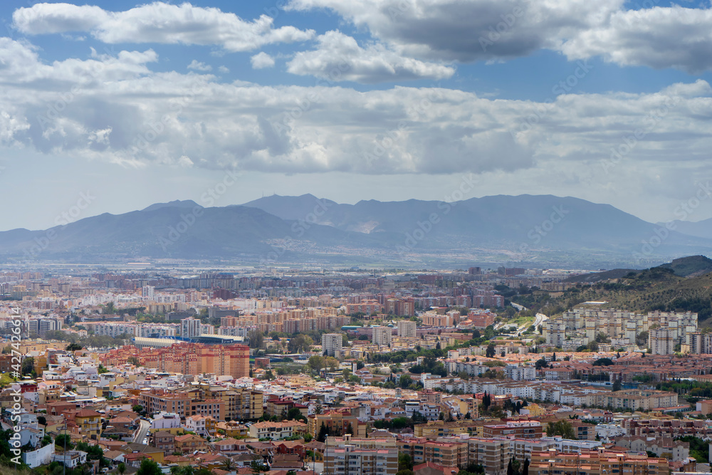 vistas de la bonita ciudad de Málaga en la costa del sol de Andalucía, España