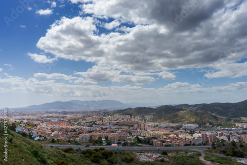vistas de la bonita ciudad de M  laga en la costa del sol de Andaluc  a  Espa  a