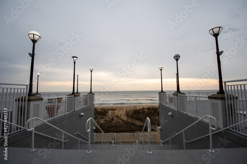 bridge walkway over the beach (ID: 427448279)