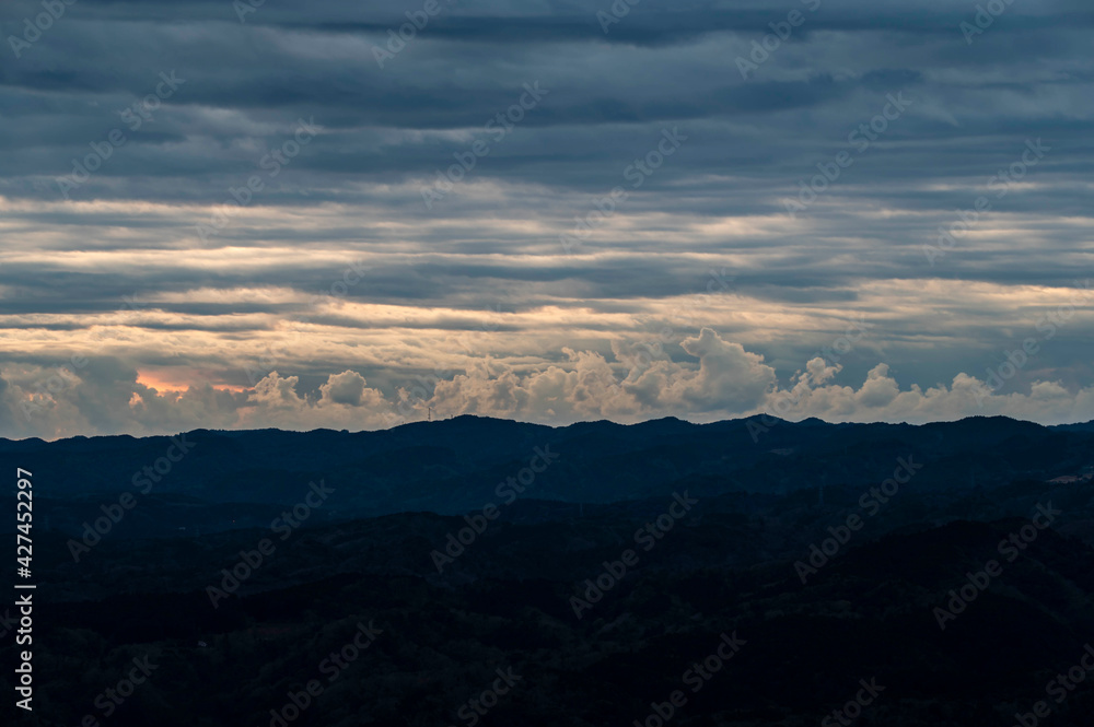 朝焼けの雲