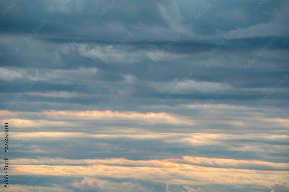 朝焼けの雲