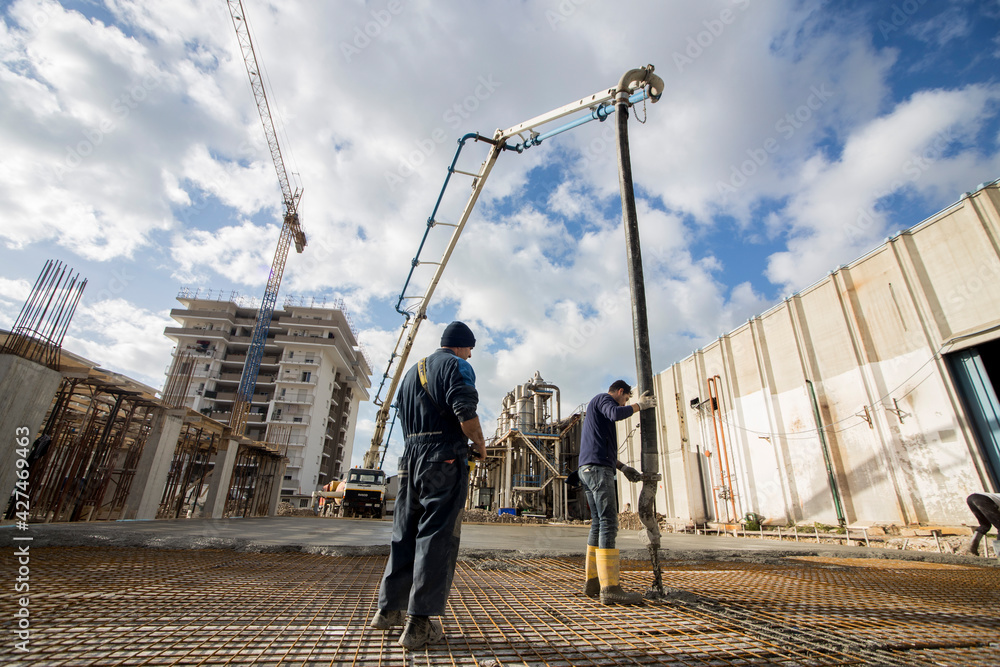phases of work safely on a construction site phases of work safely on a construction site