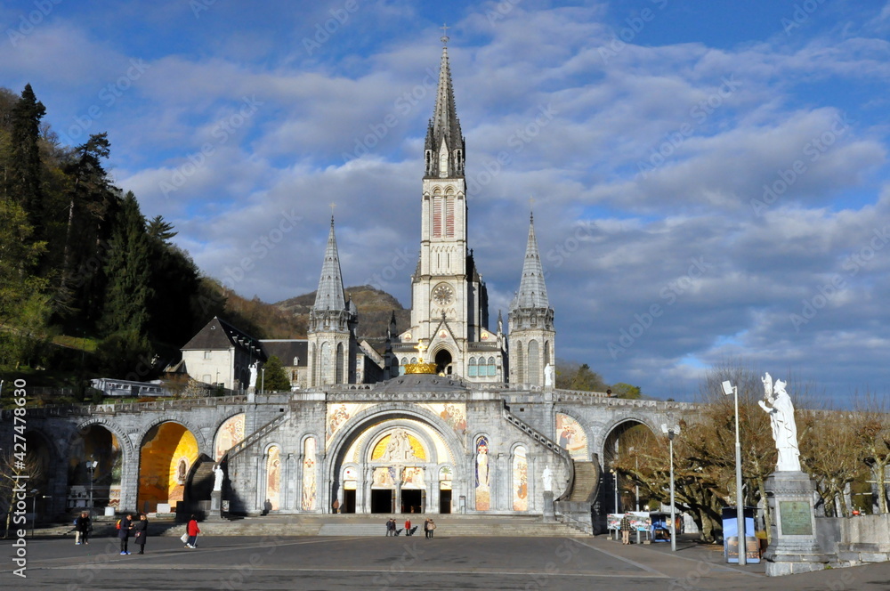 Lourdes, pilgrimage center, Basilica, city in France, 