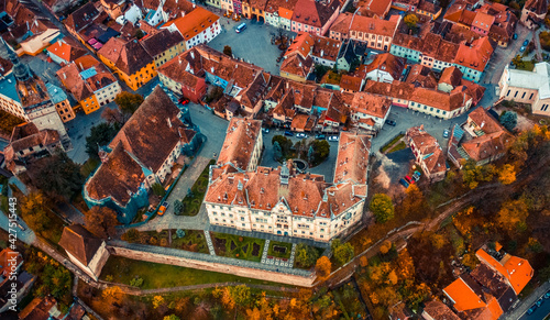 Fotografía Aerial view of Sighisoara Citadel courtyard