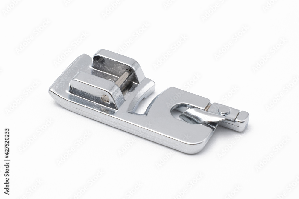 Rolled hem foot for electronic portable sewing machine Rolled hem foot for electronic portable sewing machine