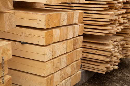 Edged boards.Building material.The material is made of wood.