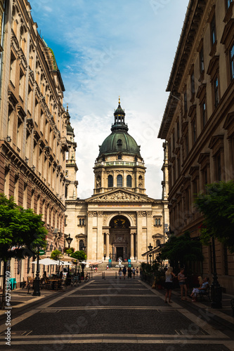 St Stephen's Basilica and summertime © Luca