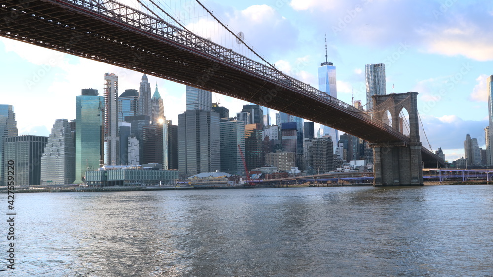 Fototapeta new york city bridge and city skyline