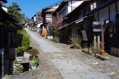 Wallpaper Mural 馬籠の坂道 Torontodigital.ca