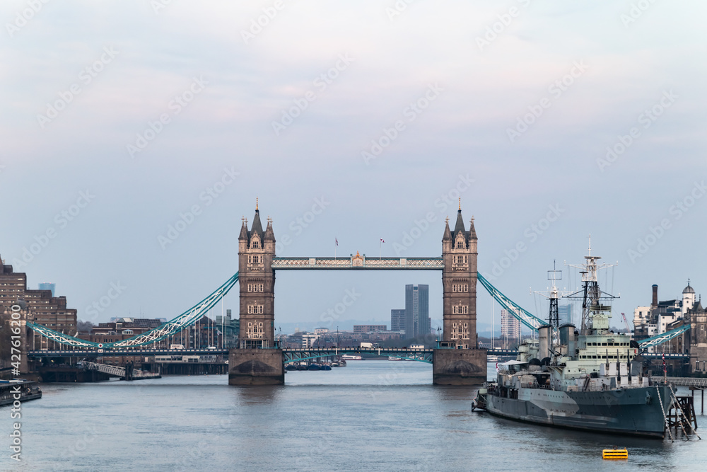 Vista del puente de las Torres de Londres