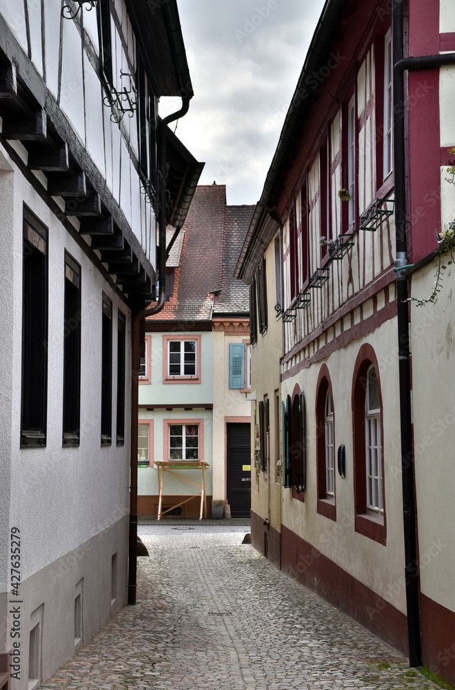Malerische Gasse in der Altstadt von Gengenbach