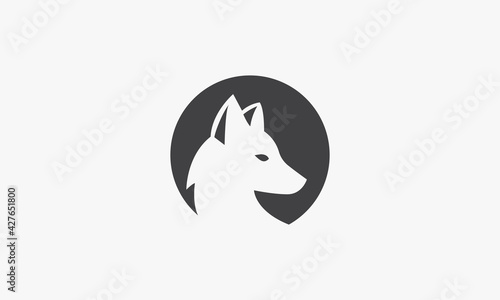 fox vector illustration on white background. creative icon.