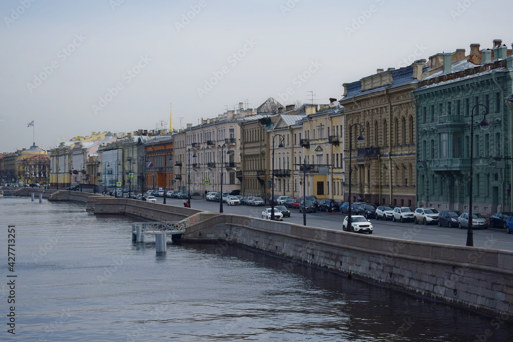 Obraz premium view of the river and the city