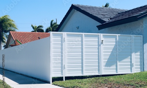 Image of a Beautiful Metal Dura Fence