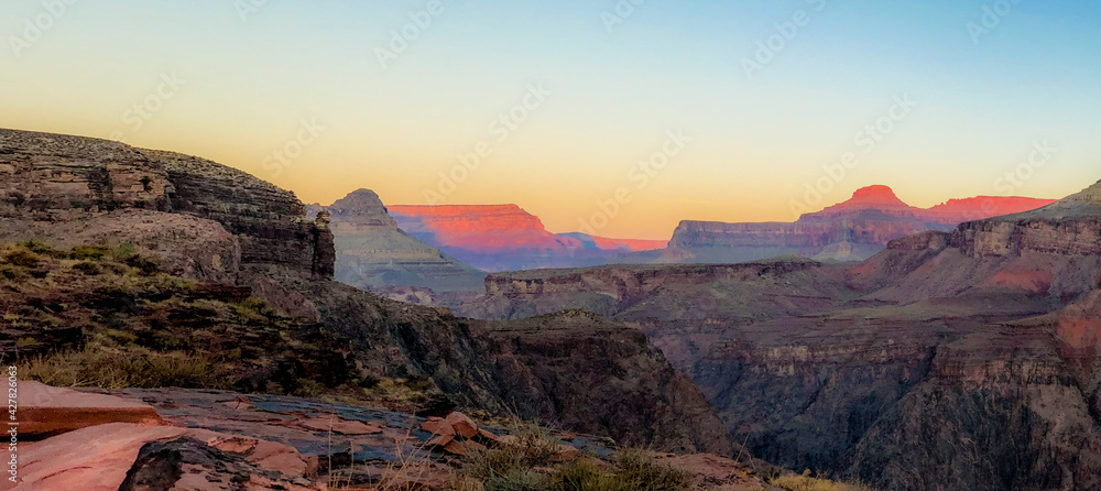 Grand Canyon sunrise, South Kaibab Trail