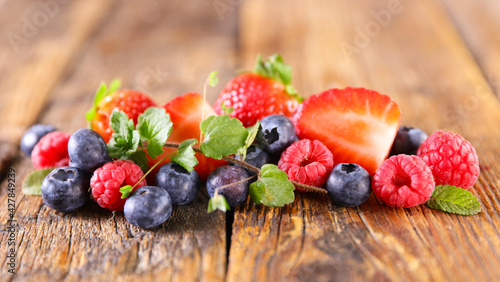 Wallpaper Mural assorted of berry fruit Torontodigital.ca