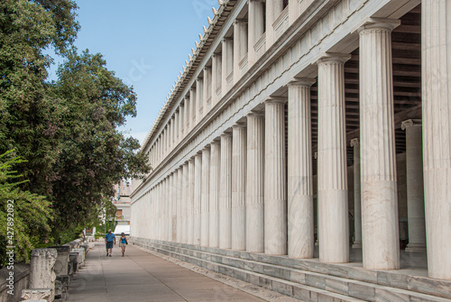 Magnificent columns at Athen, greece © Alfredo