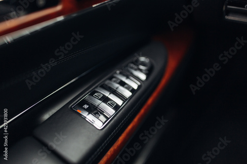 Automatic windows buttons control inside driver place