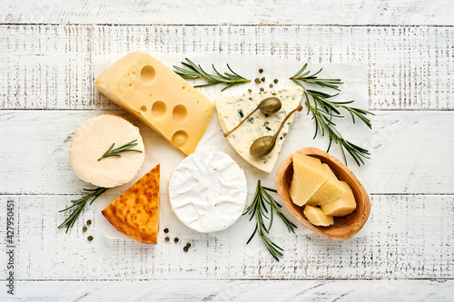 фотографія Set or assortment cheeses