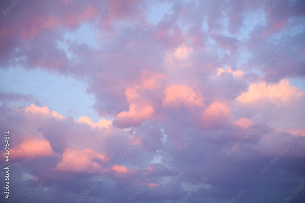Picturesque view of beautiful sky in evening