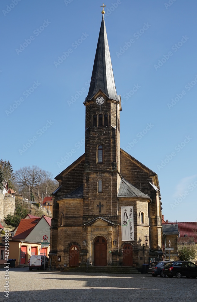 Obraz premium Blick zur Kirche in Wehlen, Sächsische Schweiz