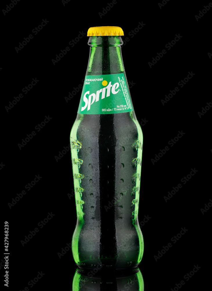 Fotka „LVIV, UKRAINE - April 08, 2021: Sprite soft drink in a bottle black  background“ ze služby Stock | Adobe Stock