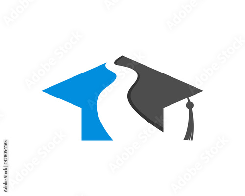 Graduation hat with road way in the middle