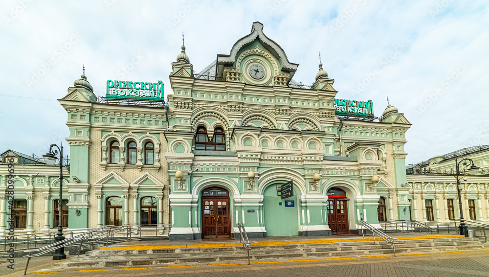 Riga railway station (until 1930 — Vindavsky, until the mid−1930s — Baltiysky, until 1946-Rzhevsky)