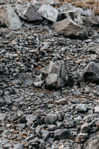 Obraz na płótnie Mining process. Rocks for mining. Big gray limestone. w salonie