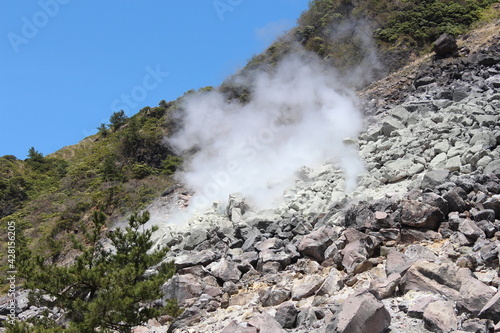 伽藍岳 火口付近（日本,大分県）