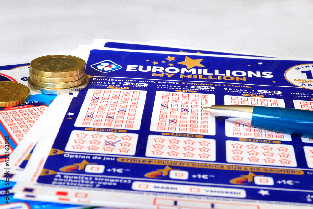 Loto jeu, illustration de grille du Loto et Euromillions Stock Photo |  Adobe Stock