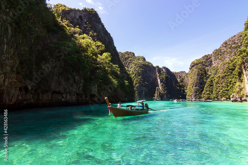 Beautiful turquoise ocean of Pileh Lagoon is a very beautiful place and one of the popular tourist attractions in Phi Phi Le island in Krabi, Thailand. © pjjaruwan