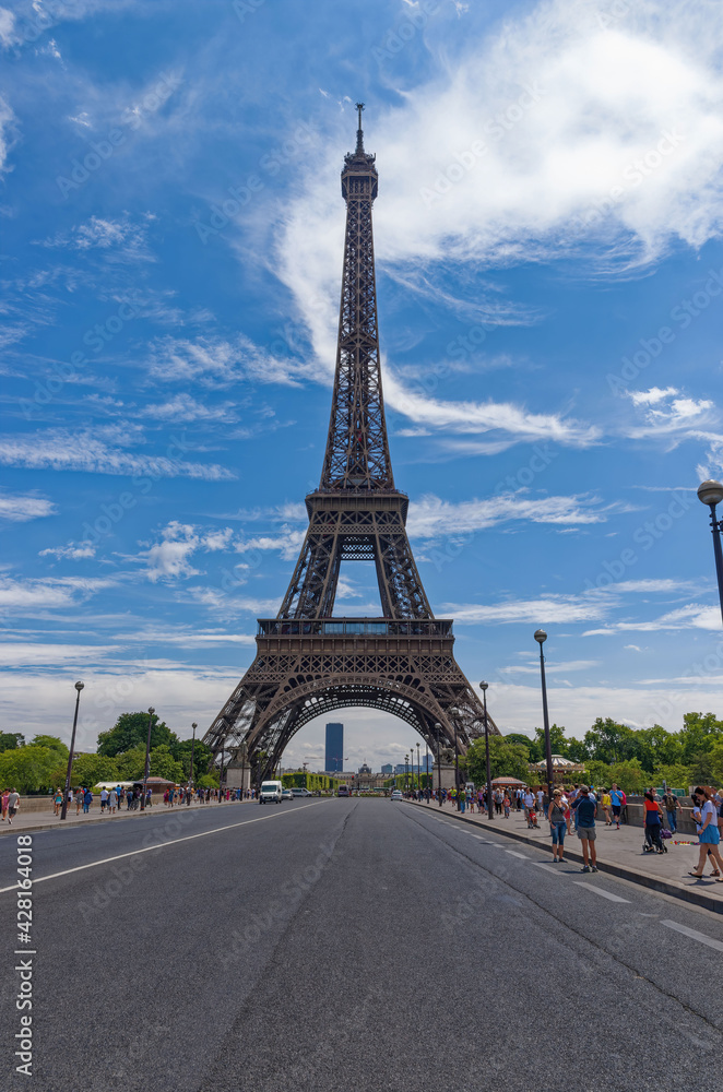 Lena Bridge And Eiffel Tower, Paris, Ile De France, France
