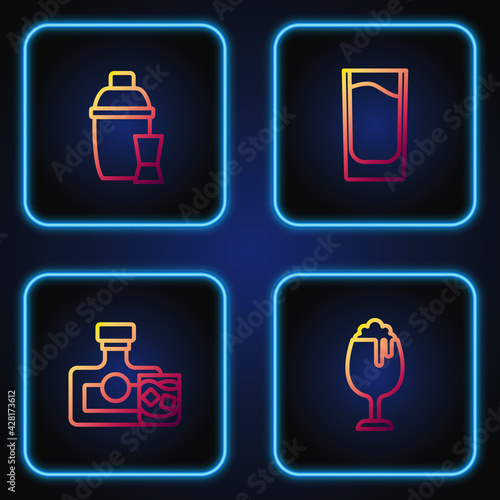 Set line Glass of beer, Whiskey bottle and glass, Cocktail shaker and Shot. Gradient color icons. Vector