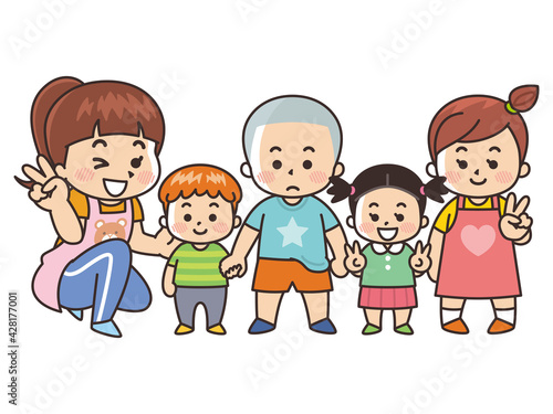 笑顔の保育士と園児　保育園　幼稚園