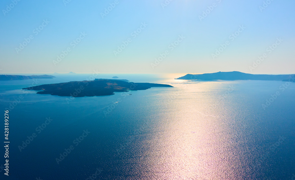Fototapeta premium Aegean sea from Santorini in Greece