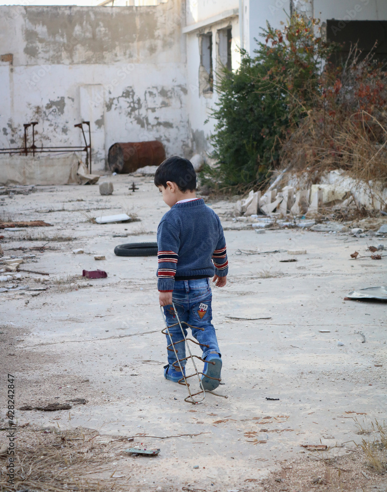 Photography child displacement