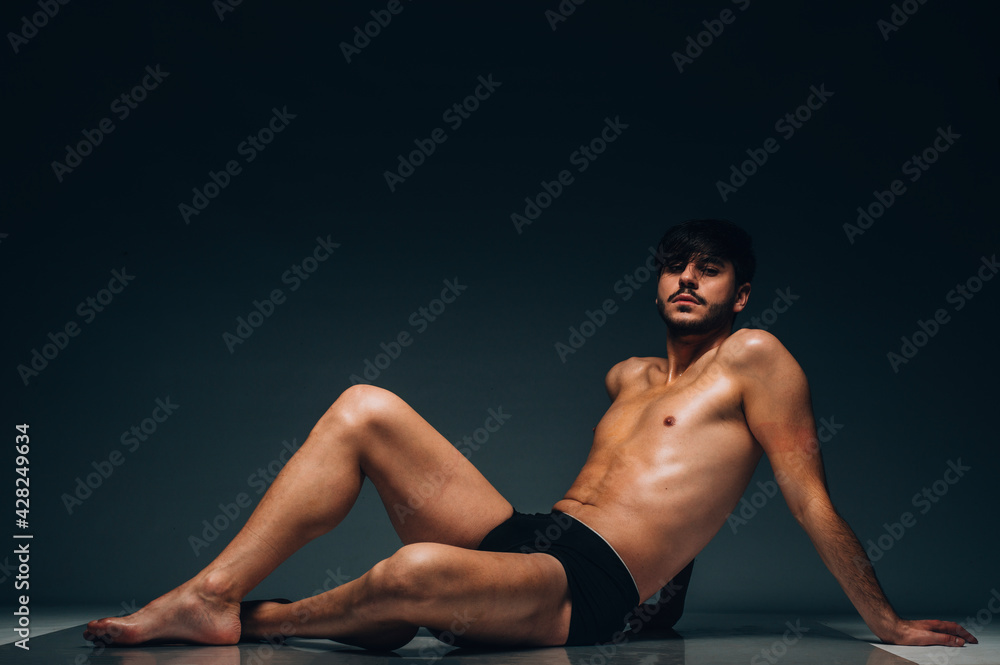 © qunica.com - Male health and care. Young attractive guy