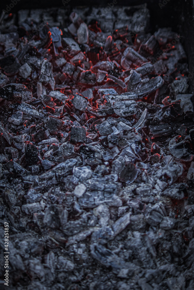 the coal left over from the fire is suitable for cooking