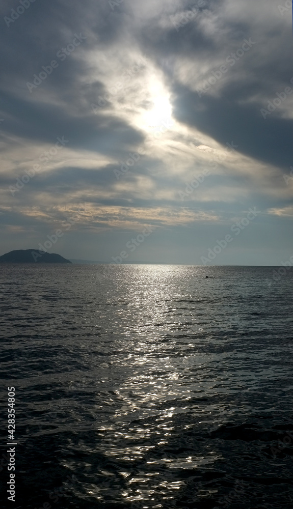 Fototapeta premium island at sunset