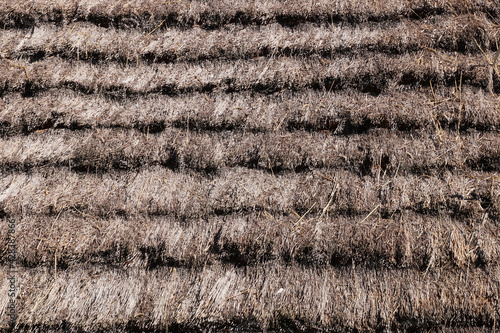 Roof roof made of bundles of straw
