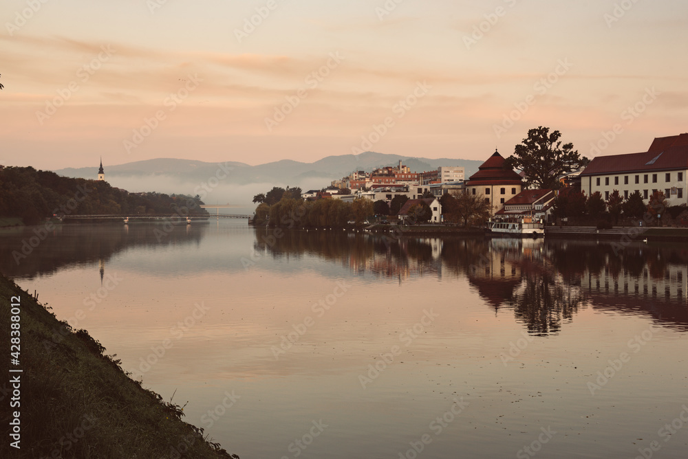 Fototapeta premium Sunrise at Maribor