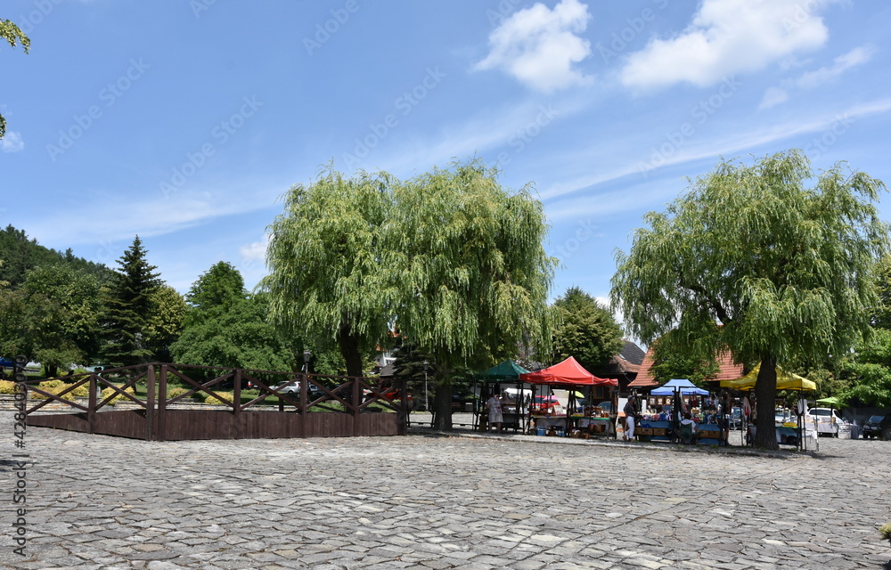 rynek w Lanckoronie, Zabytki w Lanckoronie, Lanckorona, zabytkowa zabudowa, miejscowość w Małopolsce, rynek w Lanckoronie, Zabytki w Lanckoronie, Lanckorona, zabytkowa zabudowa, miejscowość w Małopolsce,