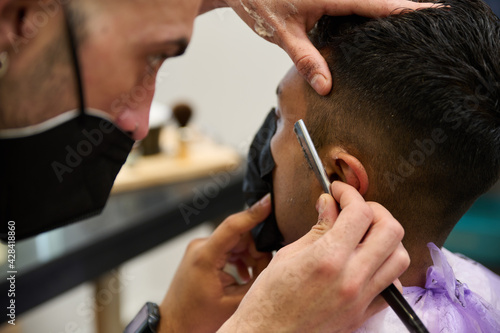 barber shaving razor with mask